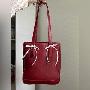 Vintage Coach Cherry Red Tote 🍒♥️